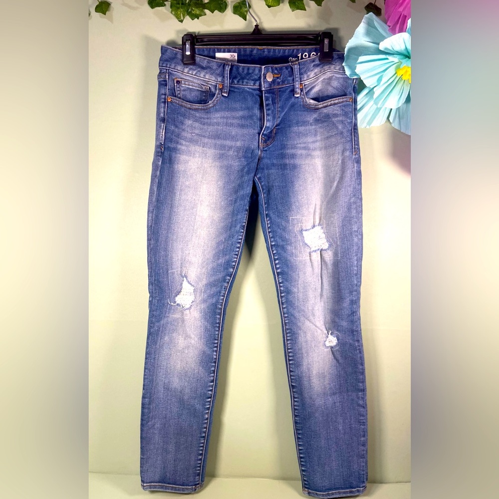 GAP Women's Distressed Skinny Jeans - Blue